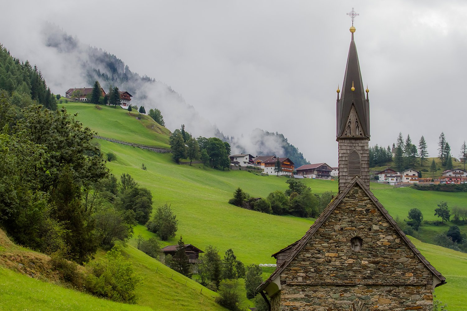 00635_HINTERB_1_30JUNI_2015_0190RCCz-40_15